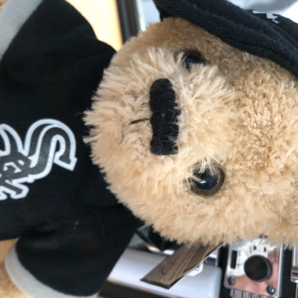 White Sox Bear Fan - Picture 3 of 3